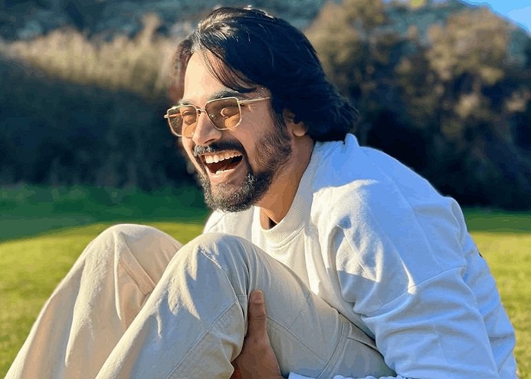bhuvan bam bollywood debut movie name 
